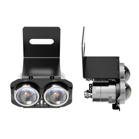 C402 双镜头 LED 灯